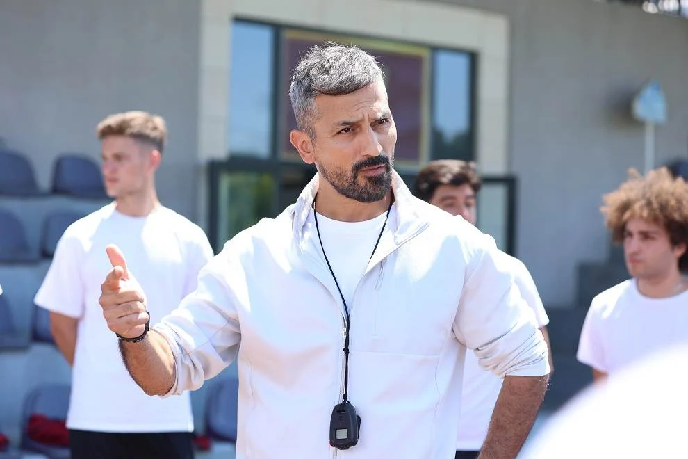 قسمت ۸ سریال «زیر و روی استانبول»؛ ادامه تنش‌ها میان امیر، ناز و ملک