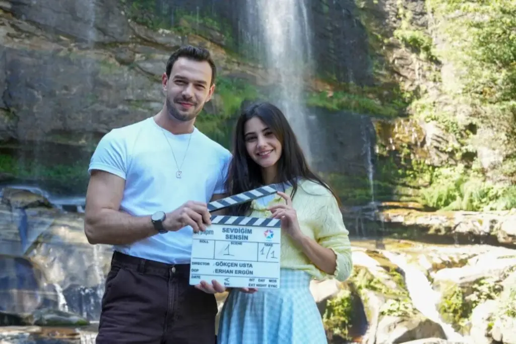 اولین تصاویر فصل دوم سریال «عشقم تویی» منتشر شد 🎬
