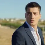 آتاکان اوزکایا؛ مسیر آرام تا نقش کایا آلبورا در «شهر دور»