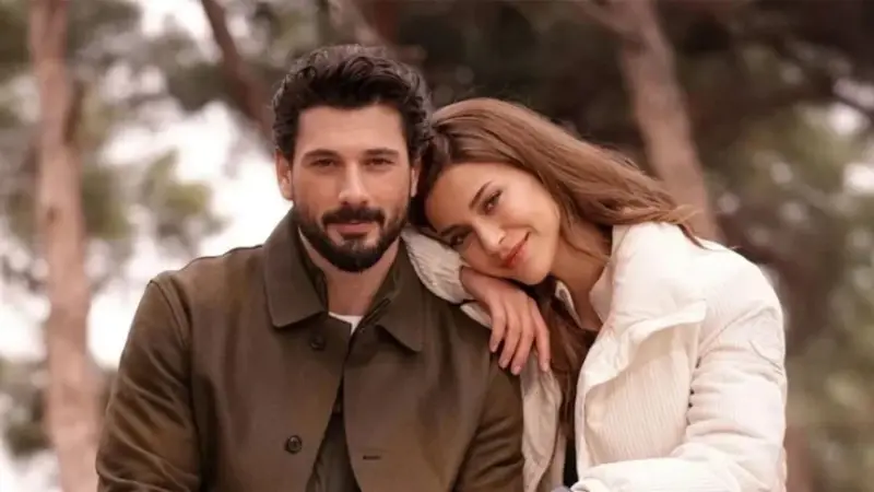 شایعات رابطه دوریم اوزکان و دنیز جان آکتاش با یک گل سرخ دوباره داغ شد