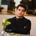 مرت رمضان دمیر با سریال «تابستان بی‌آب» (Susuz Yaz) به نقش حسن نزدیک شد