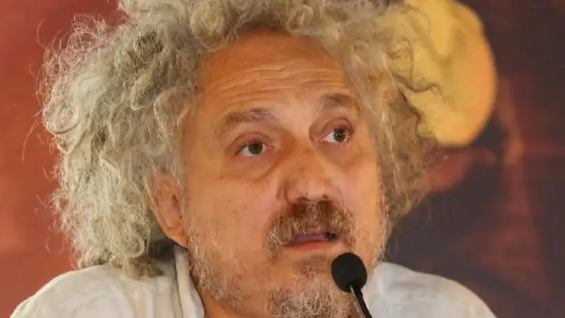 یوکسل آکسو کارگردان سریال «جوهر» شد؛ اقتباس ترکی «توان بالقوه فکری بالا» در راه است