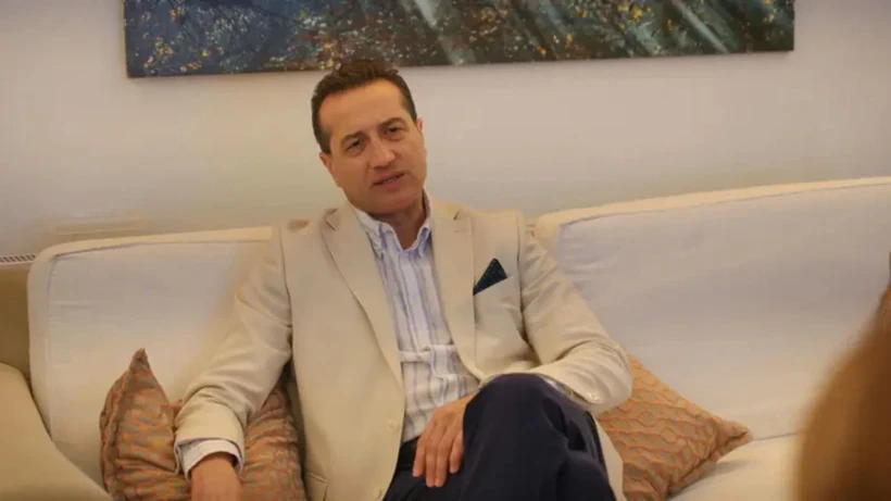 بازیگران ازدواج زیباست (Evlilik Güzeldir) چه کسانی هستند؟ — فکرت کوشکان (Fikret Kuşkan)، هانده سورال (Hande Soral)، امرا بی (Emre Bey)، ایلایدا علیشان (İlayda Alişan)، سچکین اوزدمیر (Seçkin Özdemir)، یوسف چیم (Yusuf Çim)، نیل سوده آلبایراک (Nil Sude Albayrak)، گوزده اوکور (Gözde Okur)، فریت آکتوغ (Ferit Aktuğ)، آنیل چلیک (Anıl Çelik)، سرا توکدمیر (Sera Tokdemir)، هازیم کورموکچو (Hazım Körmükçü)، ییلدیز کولتور (Yıldız Kültür)، هانده کاتیپو اوغلو (Hande Katipoğlu)