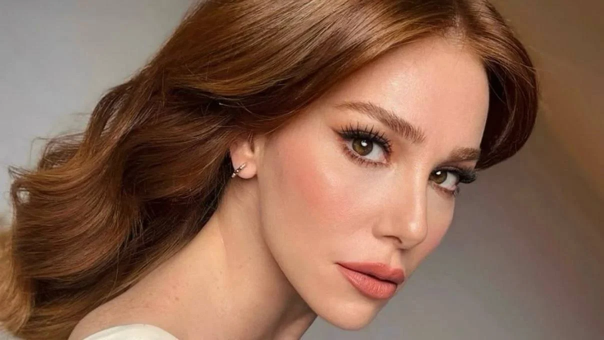 واکنش تند الچین سانگو به سئوال درباره پرونده احباب در شب جشن «تو را می‌شناسم»