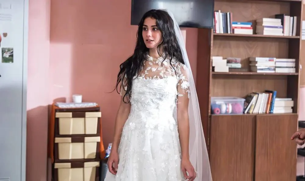 «تو کسی هستی که دوست دارم»؛ عشق ارکان و دجله پشت میلهها هم تسلیم نمیشود