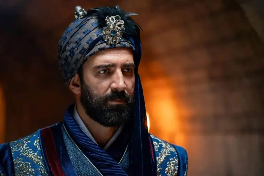 قسمت ۴ سریال Aşk ve Taht (عشق و تخت)