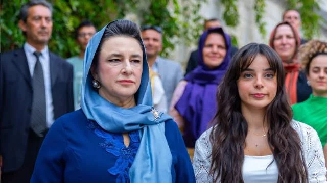 واکنش کاربران به احتمال رابطه علی و زینب در «جای مادر»؛ مخاطبان دو دسته شدند
