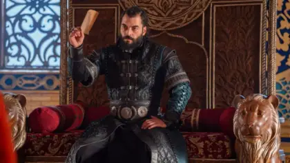 قسمت ۴ سریال Aşk ve Taht (عشق و تخت)