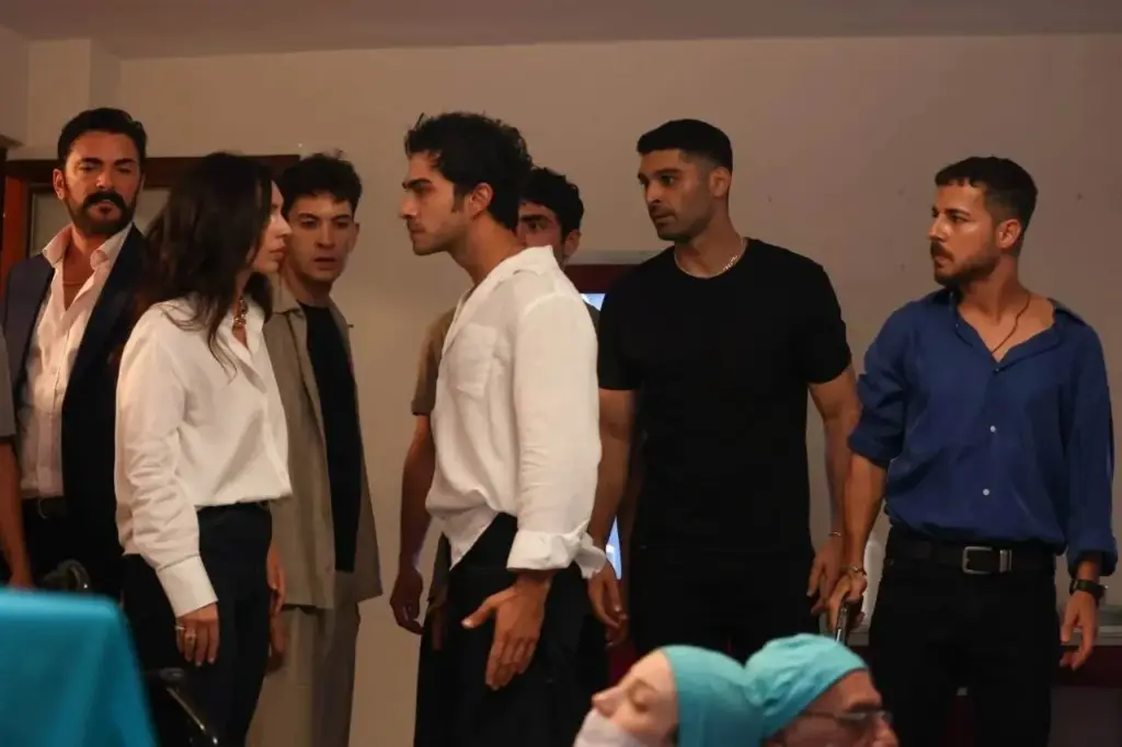 قسمت ۱۴ سریال Altı Üstü İstanbul زیر و روی استانبول