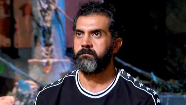 بایهان (Bayhan)، خوانندهای که دوران کودکیاش را در آلمان گذرانده، با اظهاراتی درباره گذشتهاش توجهها را جلب کرده بود.