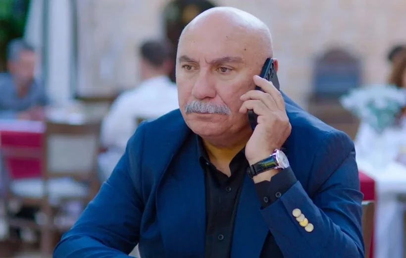 کارگردانی سریال شهر دور (Ozan Akbaba) محصول AyNa Yapım را احمد کاتیکسز (Ahmet Katıksız)، امره آیبک (Emre Aybek) و ییلدیز آشانبوغا تاشباشی (Yıldız Aşanboğa Taşbaşı) بر عهده دارند. فیلمنامه شهر دور (Ozan Akbaba) را گولیزار ایرماک (Gülizar Irmak) نوشته است.