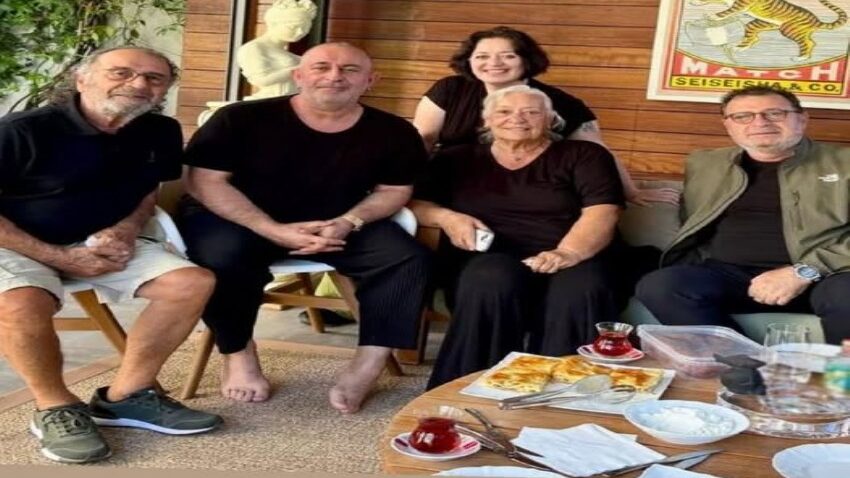 جِم ییلماز در کنار خانواده‌اش؛ «خدا حفظشان کند»