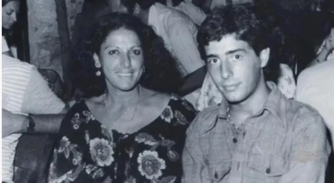 ملکه پیک را چگونه بنا کرد؟ آیلا امیروغلو (Ayla Emiroğlu) که در سال 1977 به بدروم آمد، طی سالها ملکه پیک (Maça Kızı) را به یکی از برندهای شاخص منطقه تبدیل کرد.