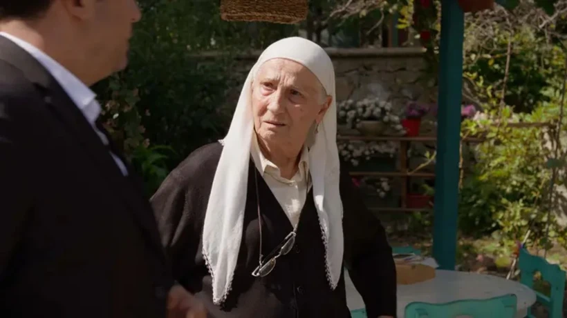 یاسمین (Yasemin) که با دوستان آیجان (Aycan) دیدار میکند، با فقدان بزرگی که در گذشته تجربه کرده و آرزوهای ناتمامش روبهرو میشود. یاسمین با حمایت سینان (Sinan) داستانش را به اشتراک میگذارد؛ او چگونه نقشه آیجان را تغییر خواهد داد؟