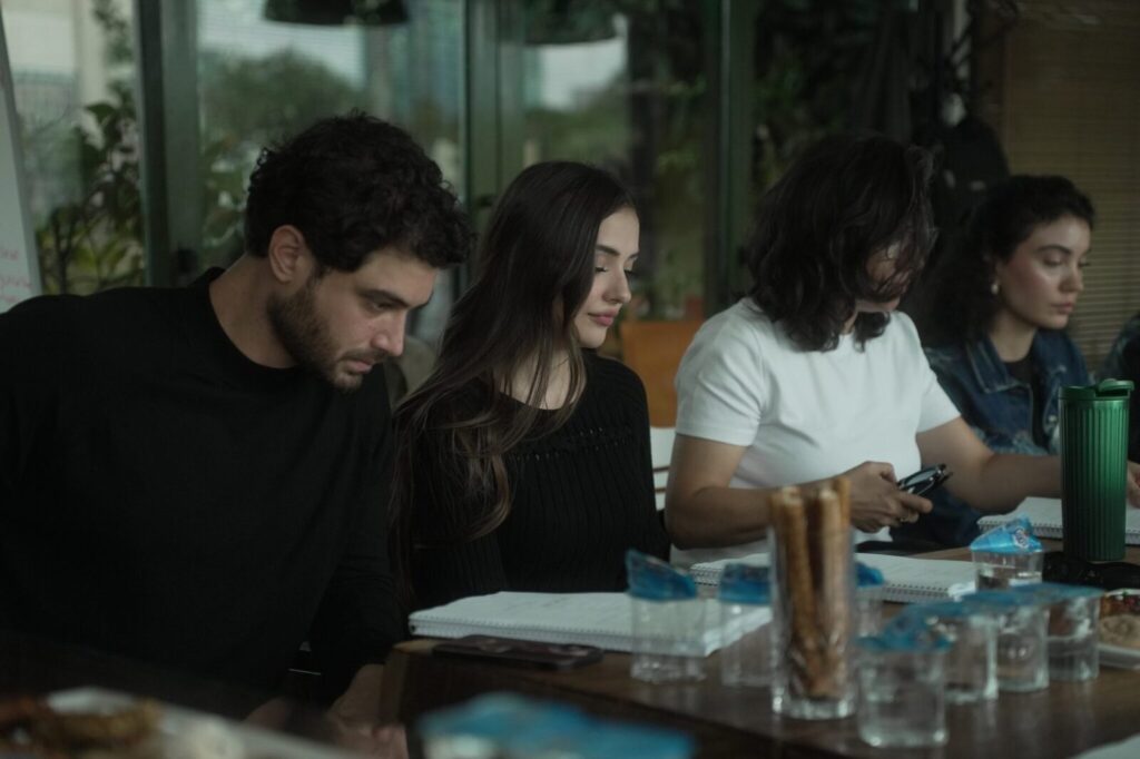سریال روزانه «بنفشه» به Show TV میآید - تصویر 2