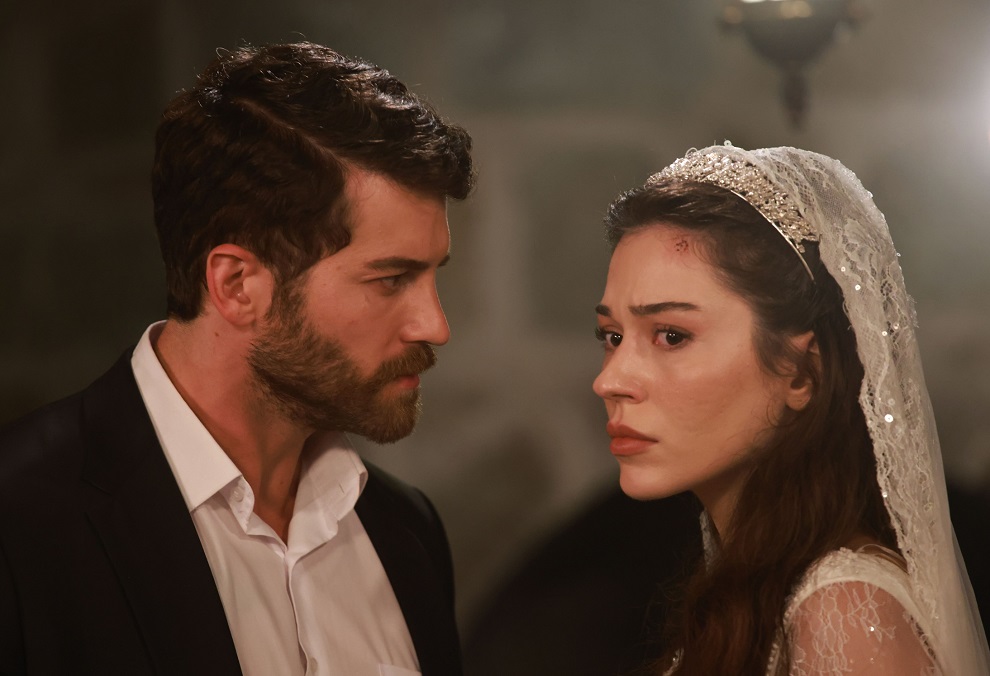 خلاصه قسمت 2 سریال عشق من، دریای سیاه - تصویر 3